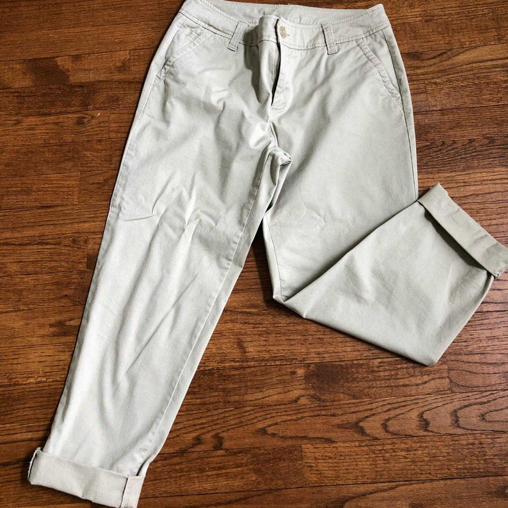 Liz Claiborne Capri Pants